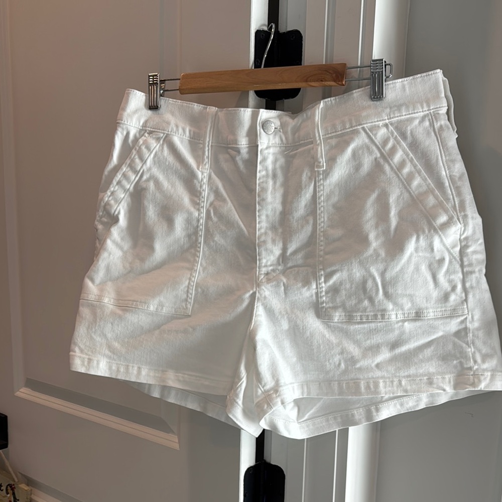 J CREW 33 waist Women's crisp white cotton denim shorts